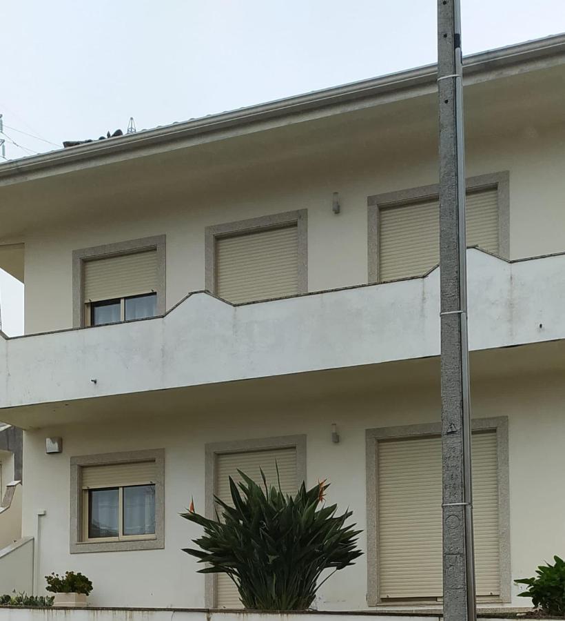 吉马良斯Casa Carla公寓 外观 照片